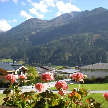 Haus Schwaighofer * Neukirchen am Grossvenediger